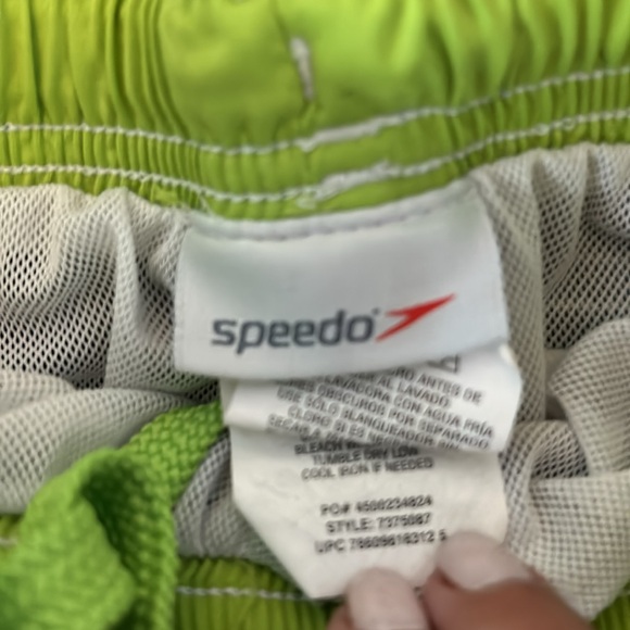 Speedo Navy Blue swim trunks boys size 4 -like new - Picture 3 of 5